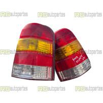 par de focos traseros Ford escape 2004